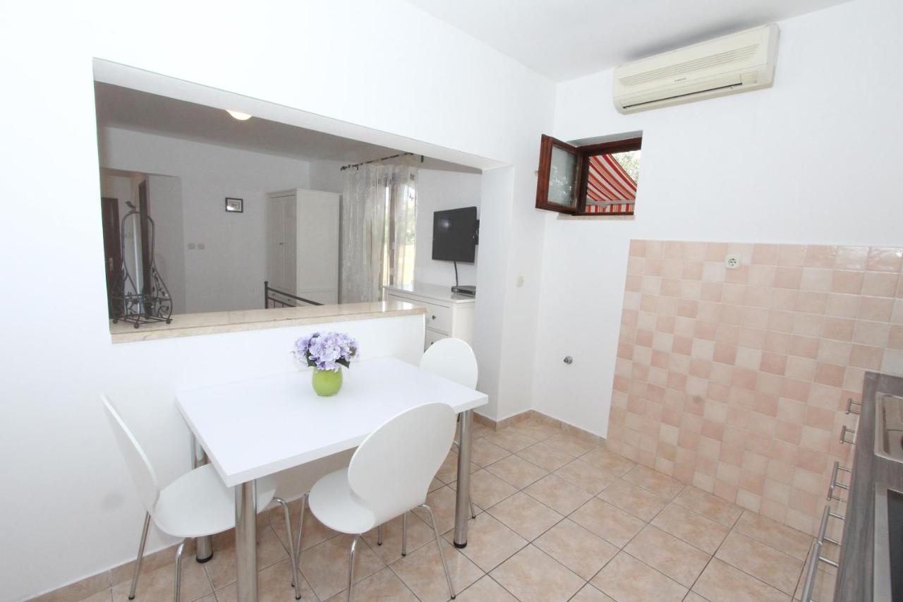 Apartments Mirela Rovinj Exterior foto